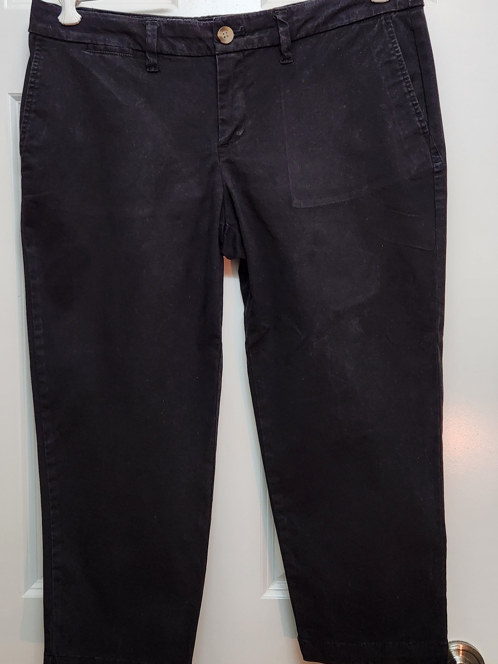 Faded Glory, Chino Capri, Black, Straight Chino Pants. W- Size 8.